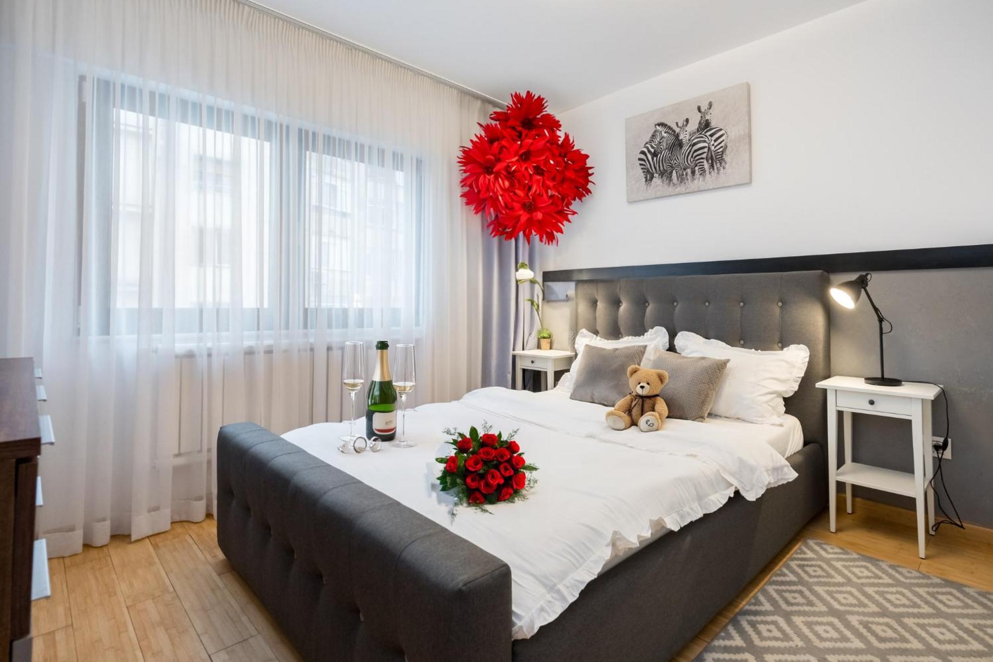 Happy Bubble I Timpuri Noi 1Br Apt 4 Ppl Bukares Bagian luar foto